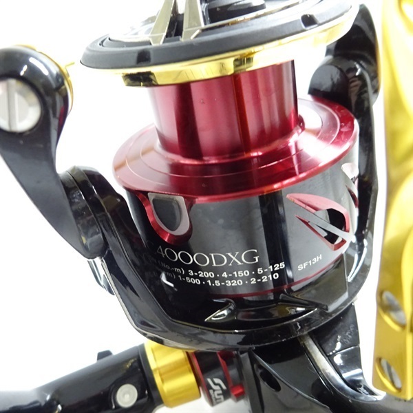 １７ハイパーフォースＣ４０００ＤＸＸＧ